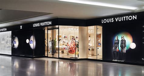 louis vuitton estore|Louis Vuitton department store.